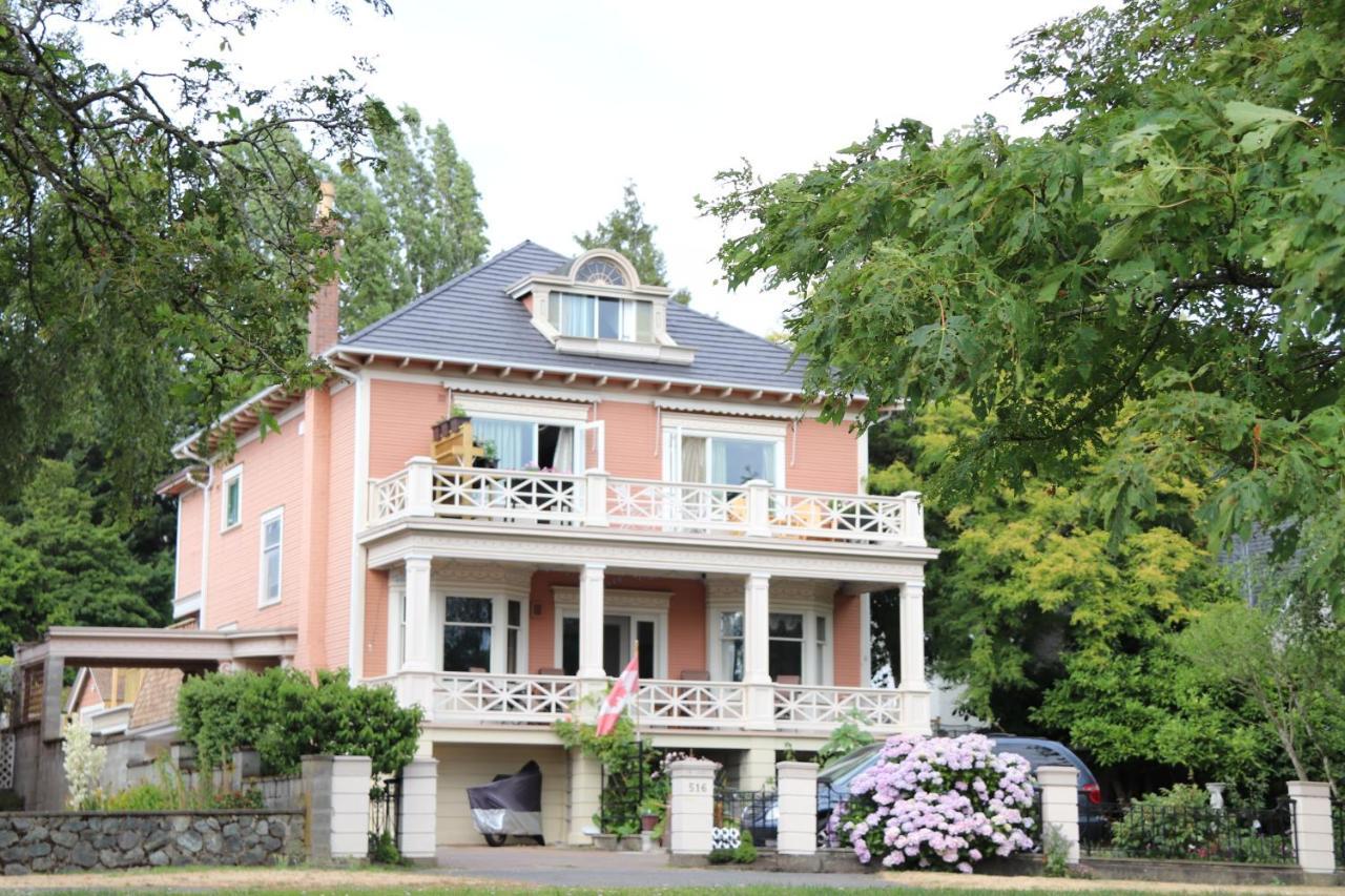 Esquimalt Lipton Place By Elegant Waterfront מראה חיצוני תמונה